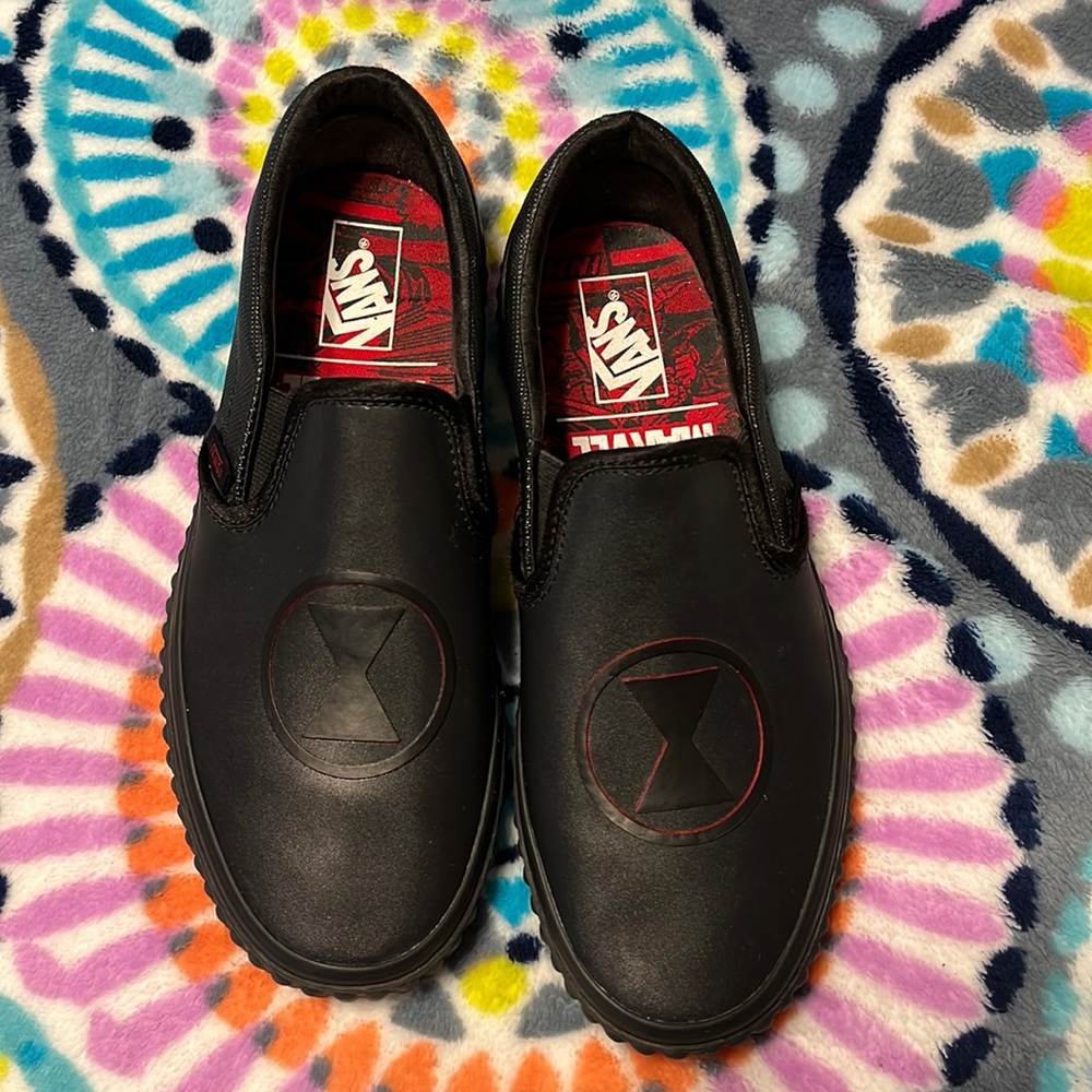 Black widow vans